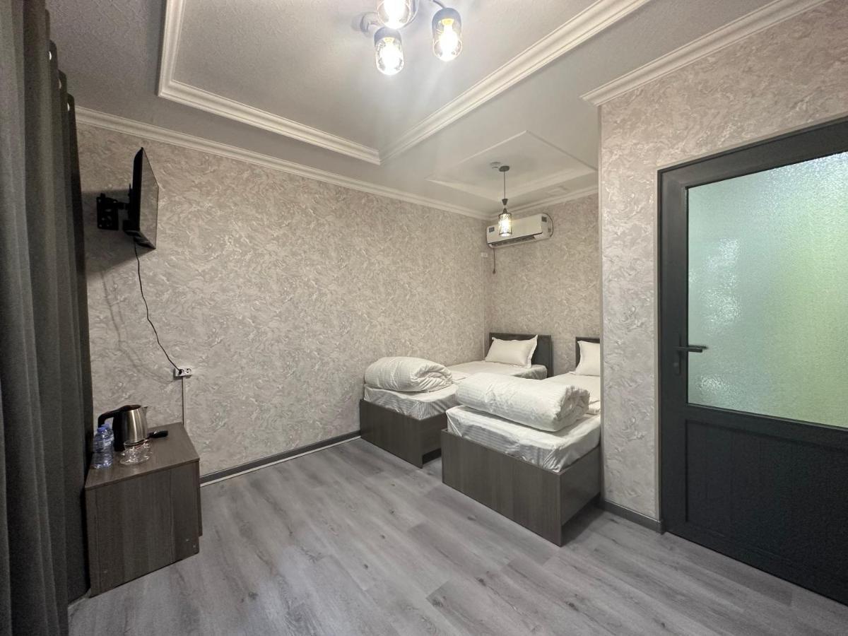 Byond Hotel & Hostel Ташкент Экстерьер фото